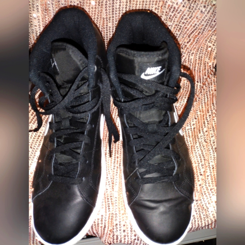 Nike shoes